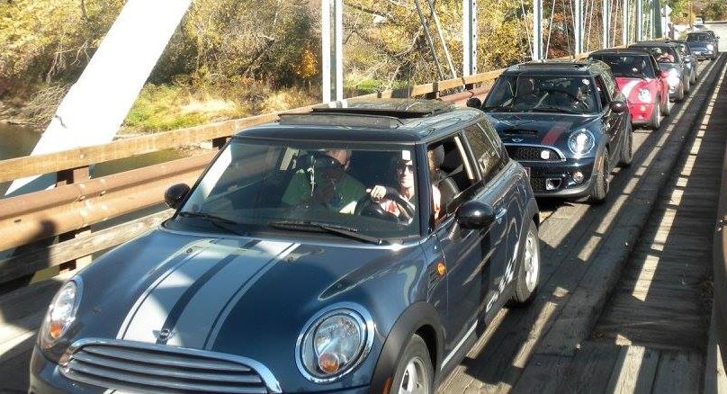MINIs crossing the bridge